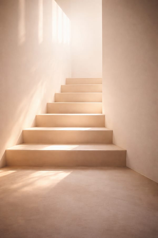 Eine Treppe die ins Licht führt um Klarheit zu finden